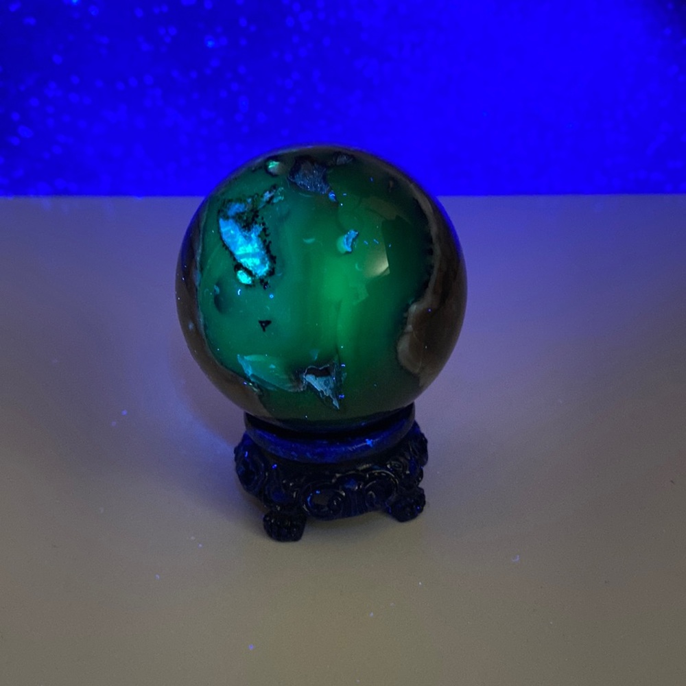 Volcanic Agate Sphere (UV Reactive) Comes with sphere holder